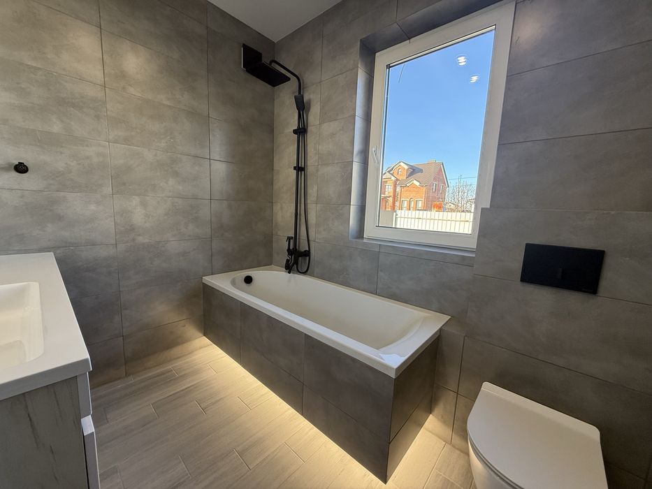 Продам будинок з ремонтом