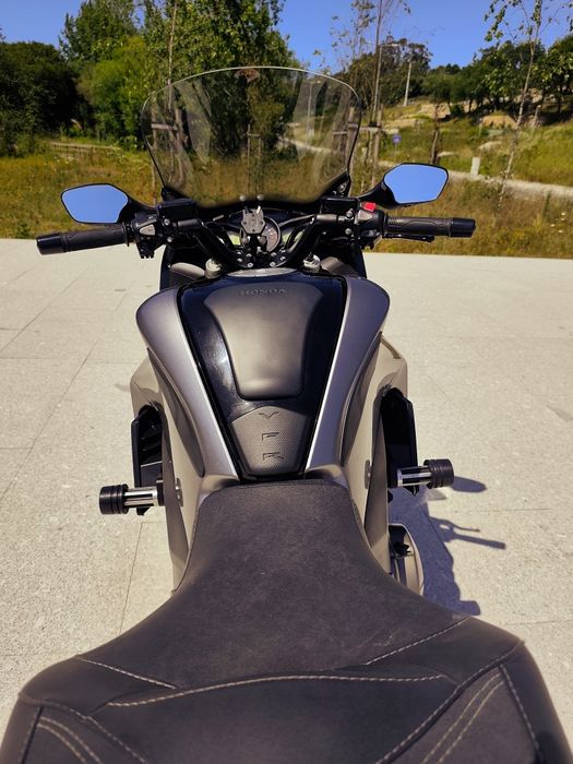Honda vfr 1200 f