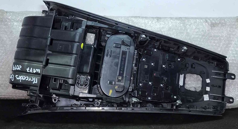 Consola Central - MERCEDES-BENZ A-CLASS