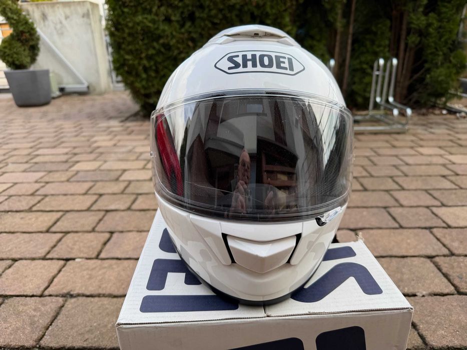 kask motocyklowy SHOEI