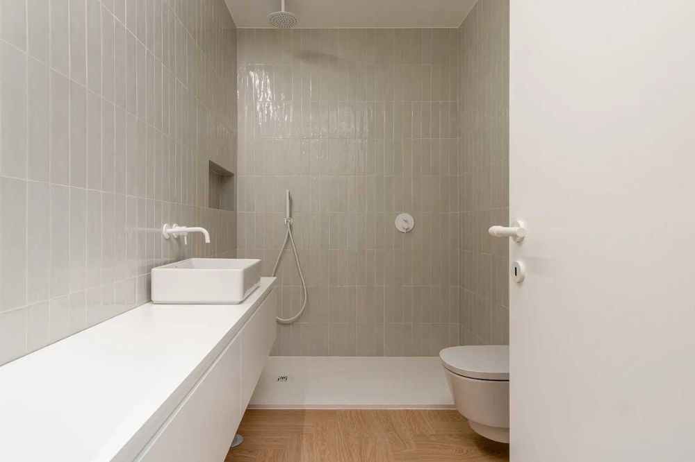 T1 Apartamento - R. Castilho (Lisboa)