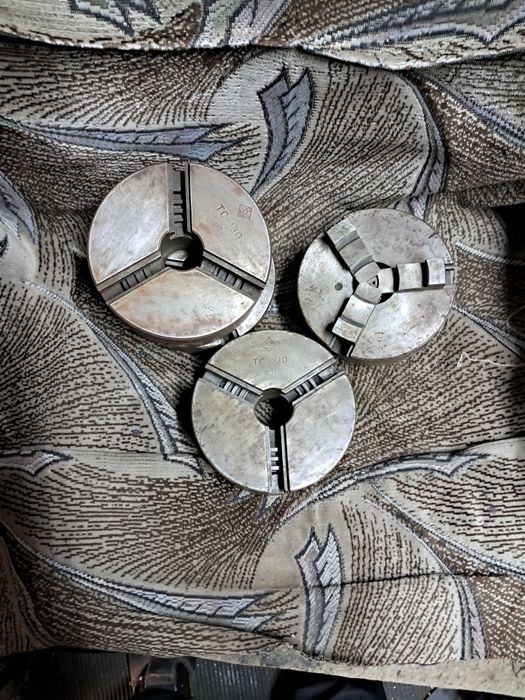 Токарный патрон 130 мм.