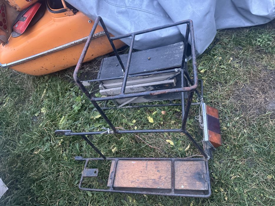 Багажник мотоцикла