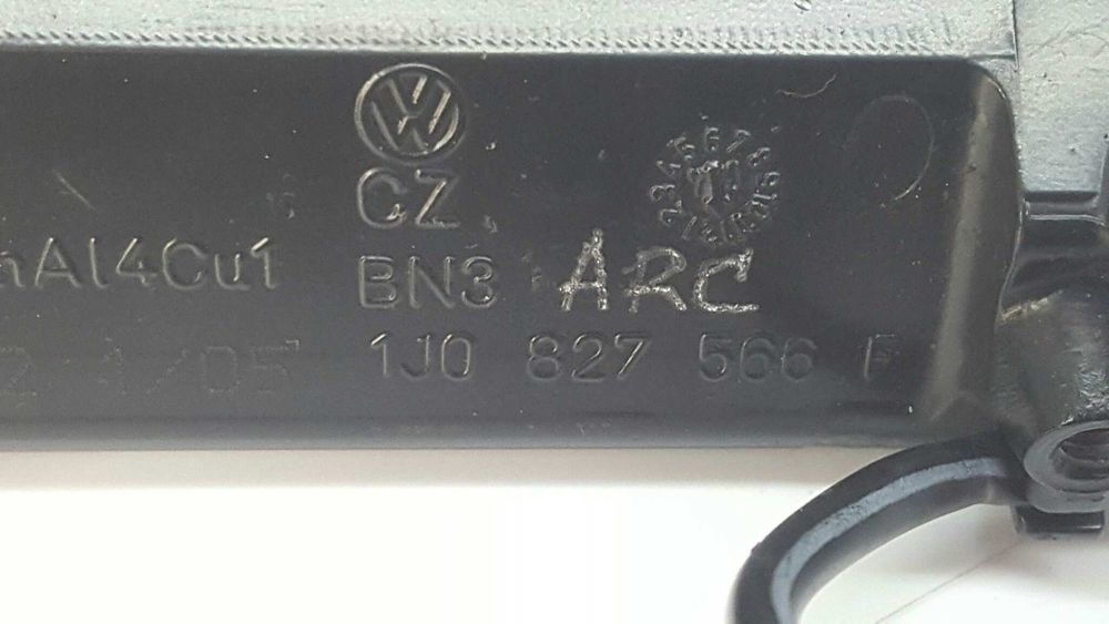 PUXADORA EXTERIRO DA MALA VOLKSWAGEN TOUAREG (7LA) TDI V6