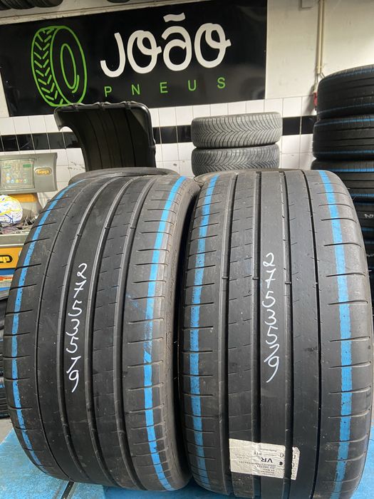 Pneus 275 / 35 R 19 Michelin