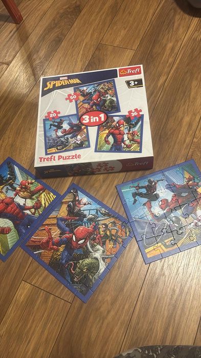 Puzzle spiderman