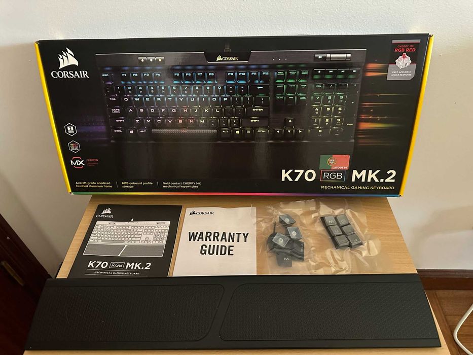 Teclado Corsair K70 MK.2 Layout PT