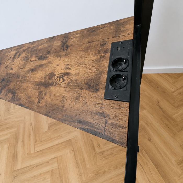 Łóżka piętrowe metalowe z biurkiem
