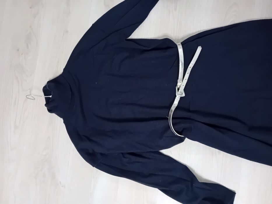 Vero moda sukienka zimowa granatowa