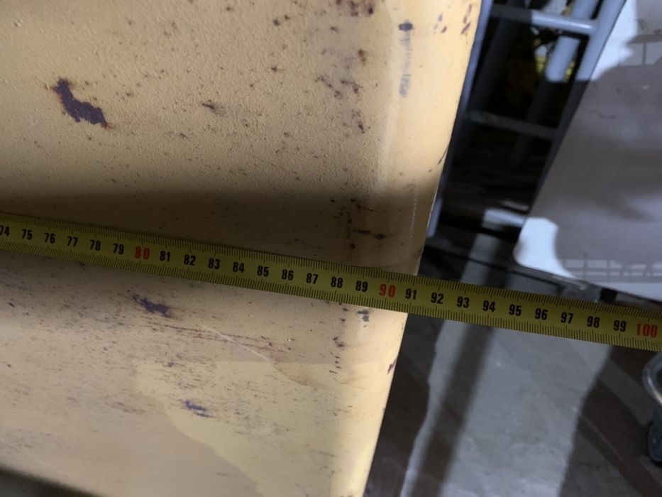 Продам авиационный бак для топлива 300 литров.