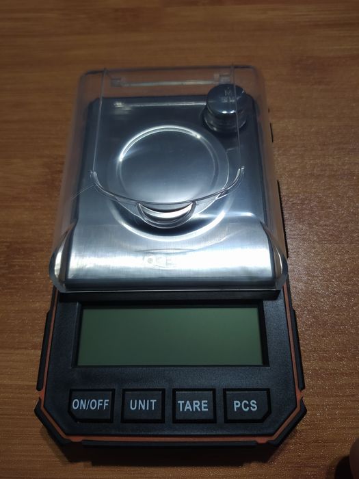 Ювелірні ваги. Електронні ваги. Ювелірна вага.