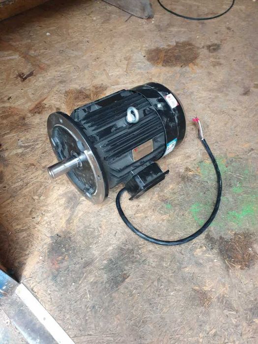 Silnik elektryczny 7,5KW