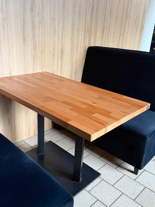 Stoliki do baru - lokalu - restauracji