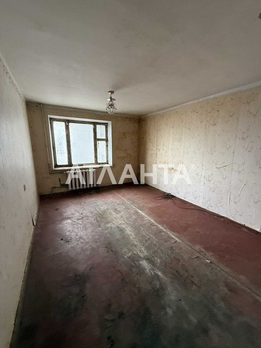 Продаётся однокомнатная квартира в Одессе, на Овидиопольской дороге 3