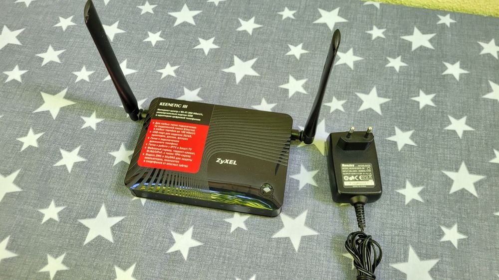 Роутер Keenetic lll.  (премиум роутер)