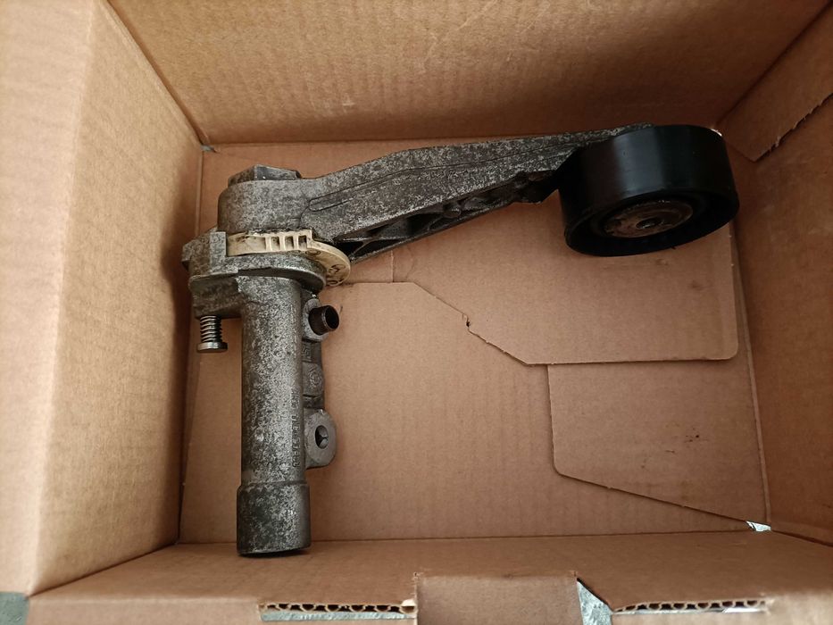 Tensor correia do alternador usado