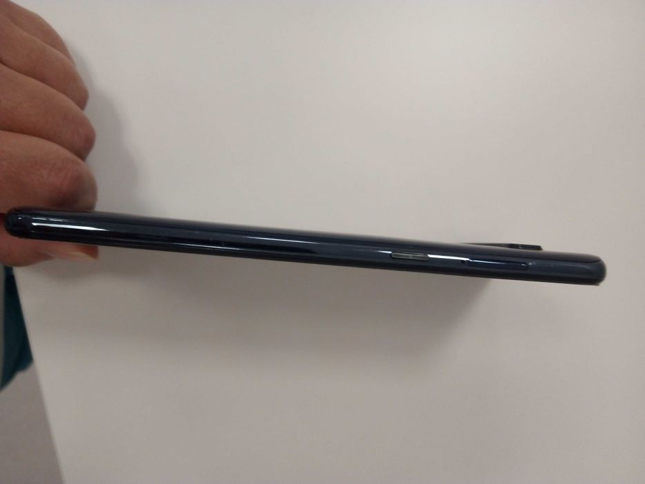 Smartphone TCL 6GB Ram - 64GB Armazenamento