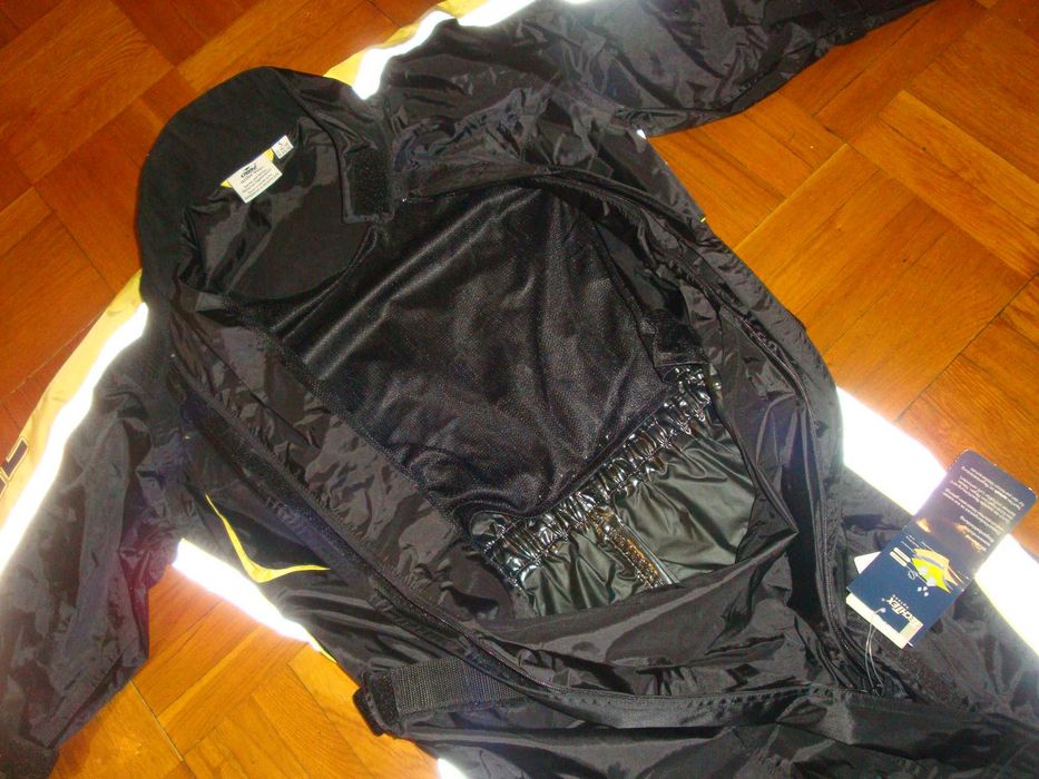 Дождевик-комбинезон CRANE , размер S-M ( 48-50 )