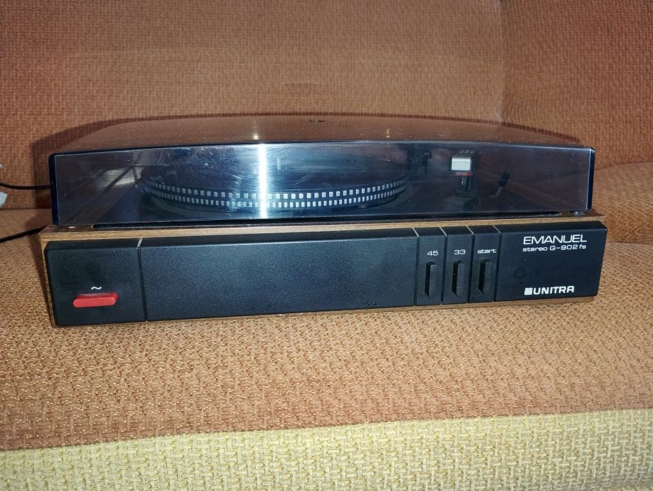 Gramofon UNITRA  G-902fs