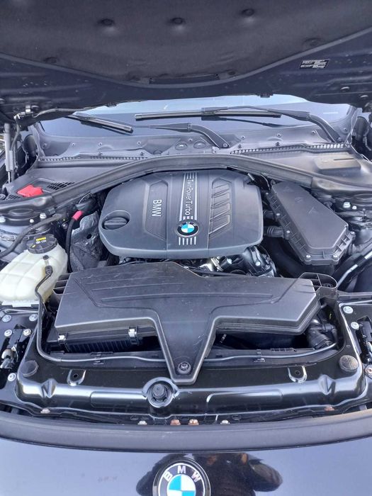 BMW 318 AUTOMATICO 2014
