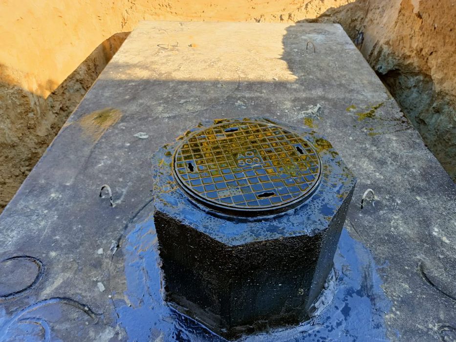 Zbiornik na nieczystości, szambo, deszczówkę