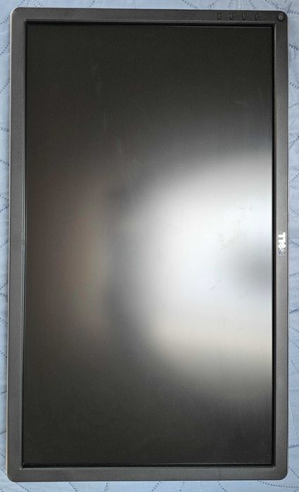 Monitory Dell + stacja dokująca Dell + podwójny statyw na monitor