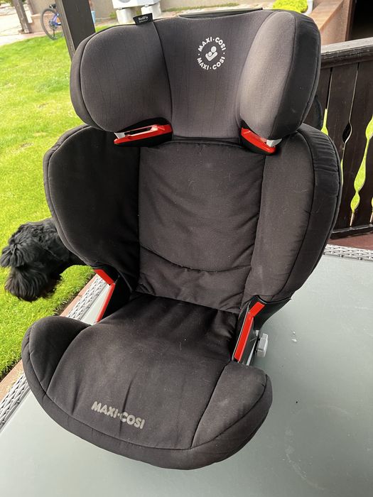 Fotelik Maxi Cosi Rodifix 15-36kg