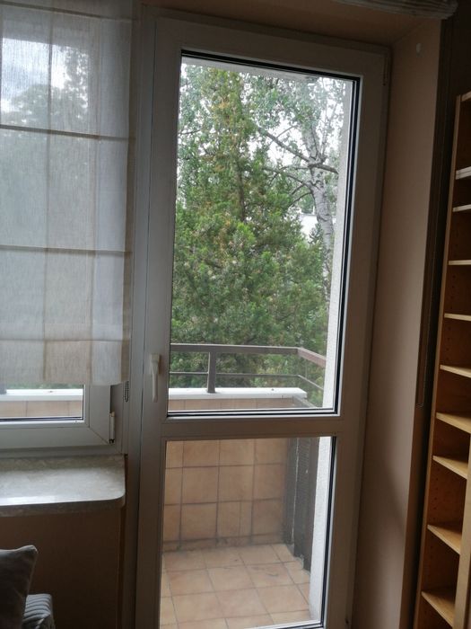 W parku 3 pok oddzielne / kuchnia z oknem/ balkon /moskitiery - Widok 3