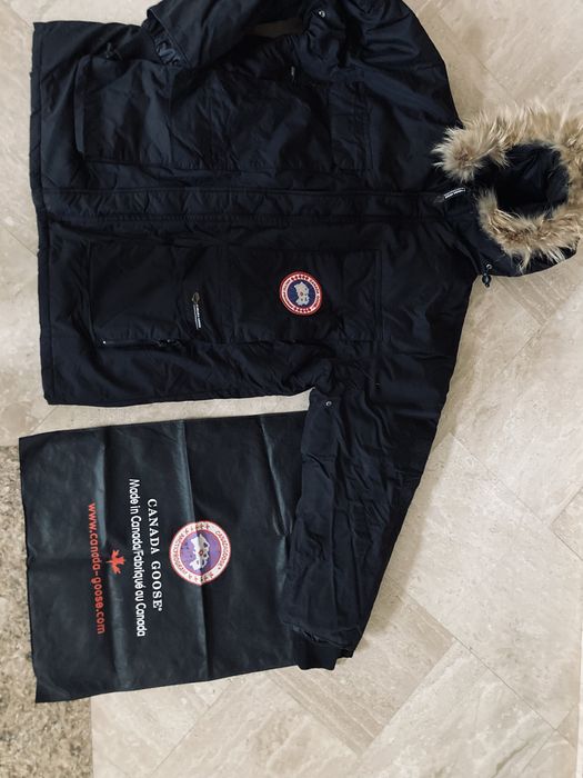 Kurtka puchowa męska   Canada Goose  r. XL /XXL stan idealny