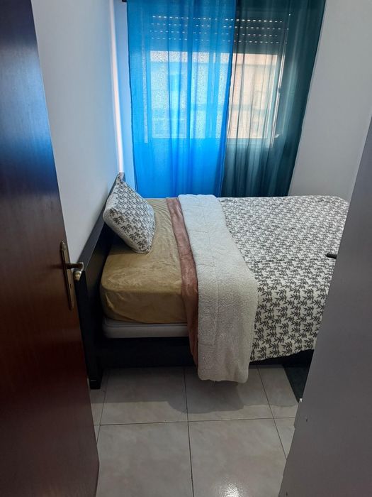 Quarto solteiro entrada imediata