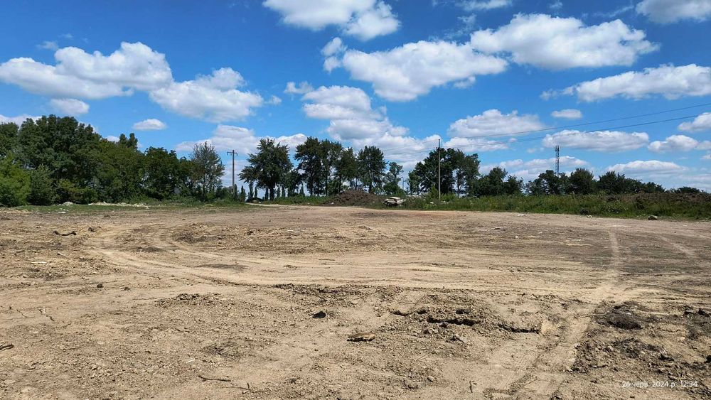 Продаж земельної ділянки під комерцію 3 га. Перша лінія!