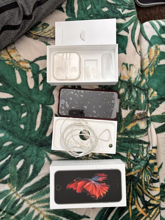 Apple iPhone 6s uszkodzony wyswietlacz