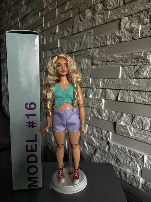 Lalka barbie looks #16 nr 16