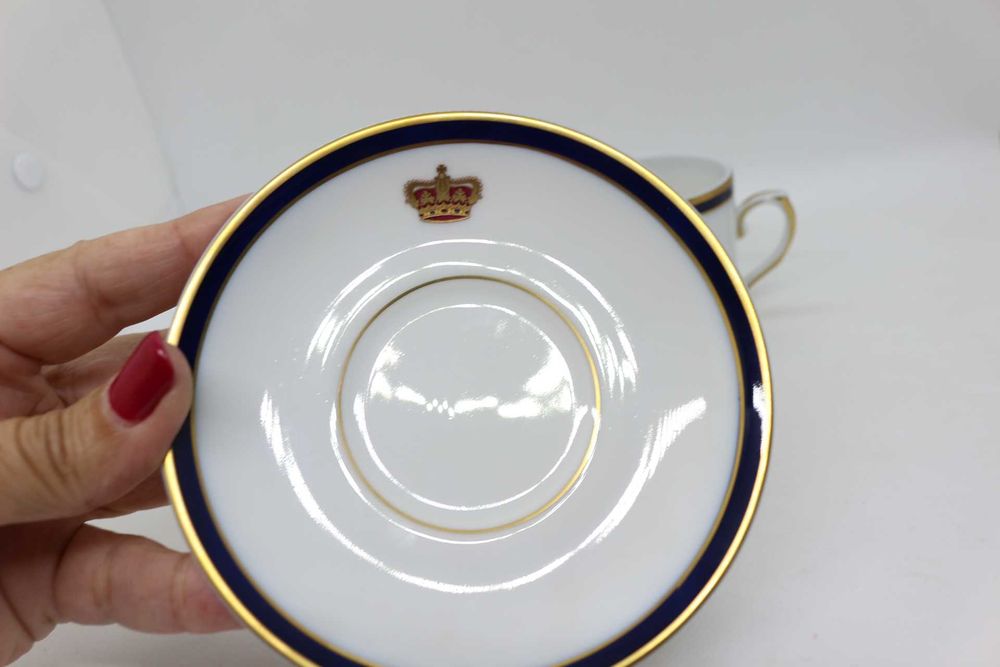 Chávena de Café  Brasão  D. Carlos I e D. Amélia PNP Vista Alegre