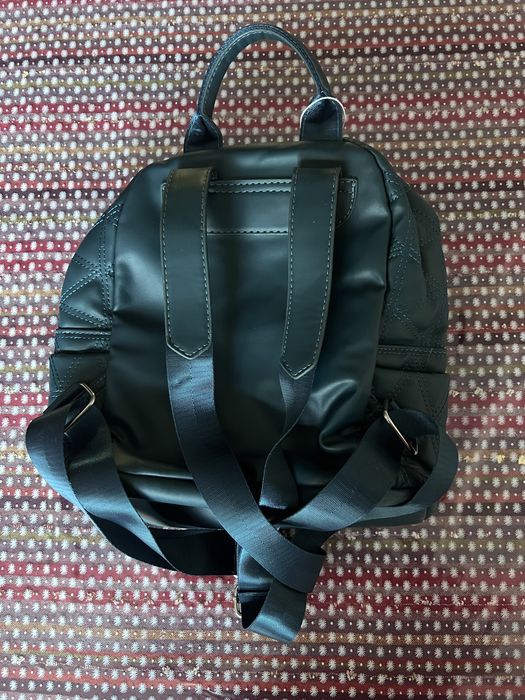 Новий рюкзак Prada, наплічник