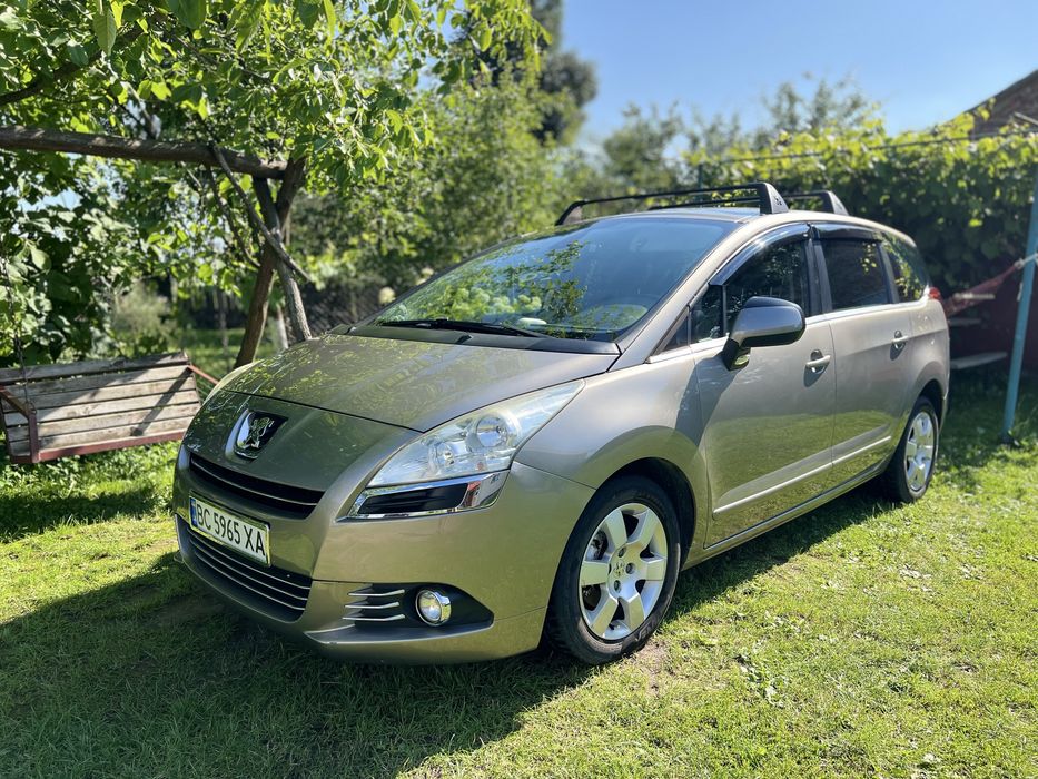 Peugeot 5008 ,1.6 HDI automat