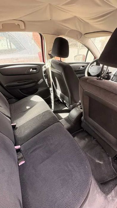 Citroën C4 1.6 HDi 92cv | Embraiagem + Injetores substituídos