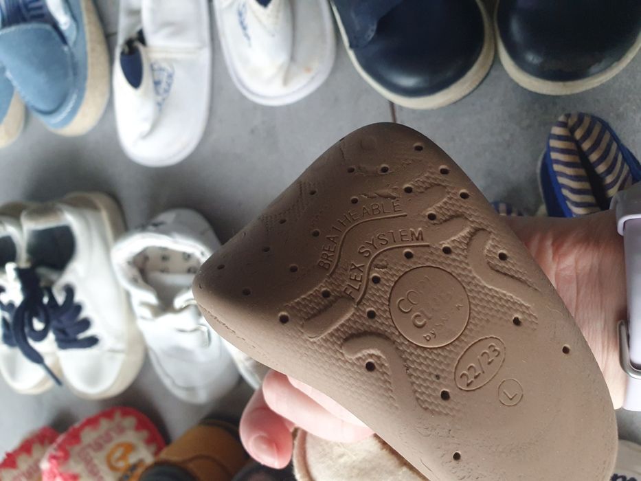 Komplet bucików chłopięcych 18 i wiecej