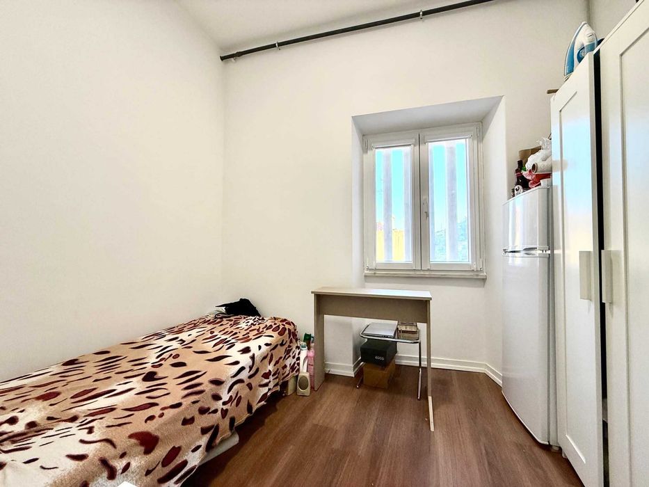 Quarto Individual na Lousa / Loures