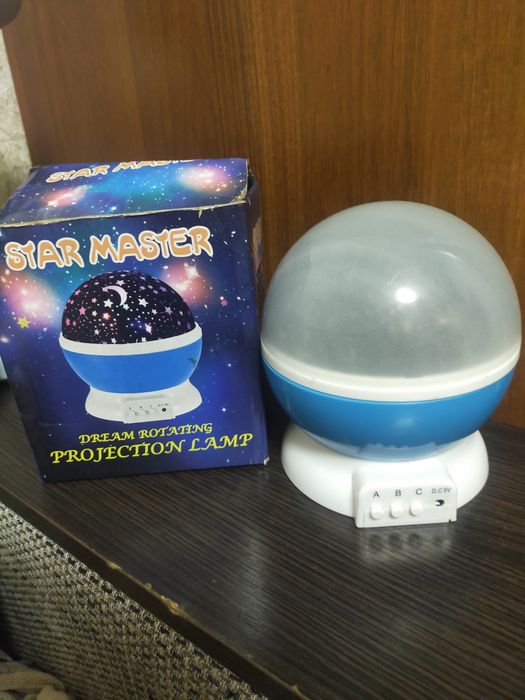 Проектор зоряне небо