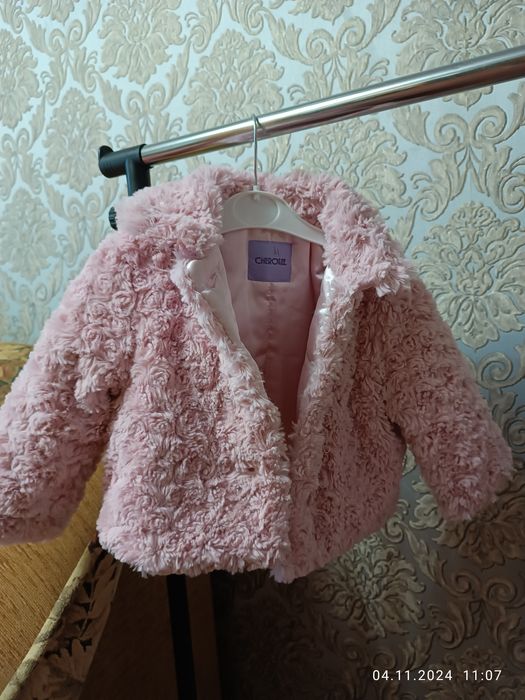 Неймовірна шубка для дівчинки 74-80см