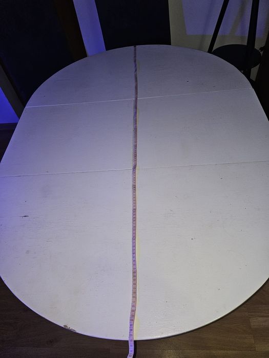 Drewniany stół rozkładany + 4 krzesła