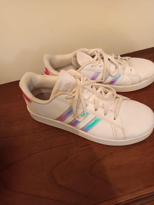 Sapatilhas da Adidas.tam.38.5.em bom estado.