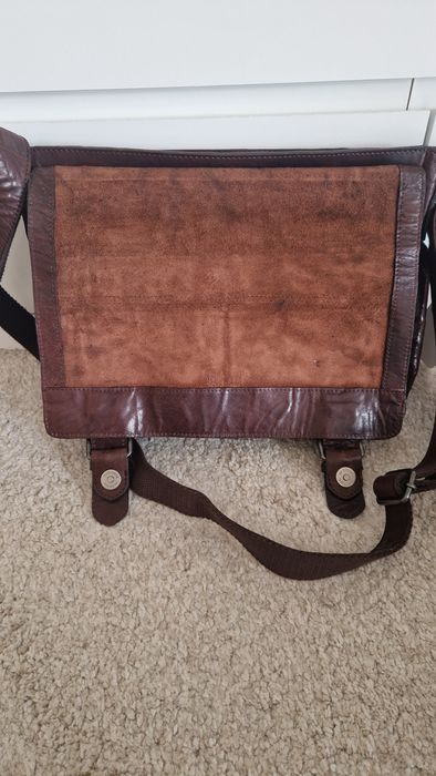 Mala Portátil em Pele Genuíno