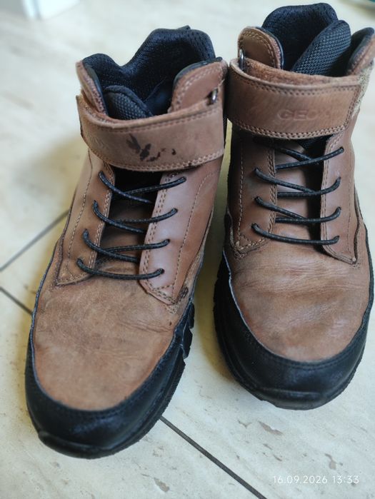 Buty dla chłopca r 40 Geox