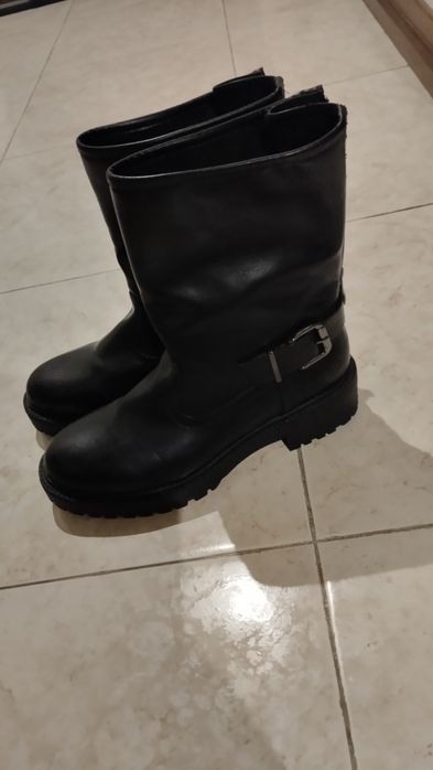 Botas pretas estilo gótico NOVAS