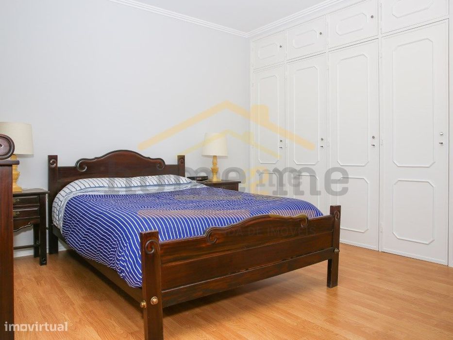 Magnífico Apartamento T3 - Centro do Carregado, Alenquer
