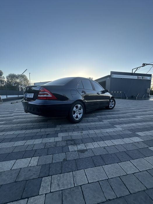 Mercedes-Benz C-Class 2006 VIN WDB2030461A920567 фото оголошення 22 з 24