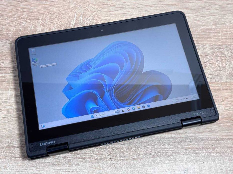 Lenovo Yoga 11e 3rd Gen • 4/8GB RAM • 128GB SSD • Windows 10 Pro