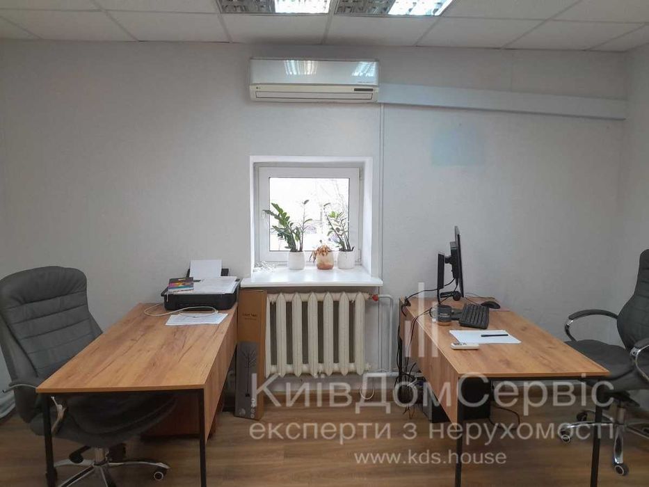 Без % продам офісне приміщення метро Святошин Житомирська Котельникова 35 є генератор